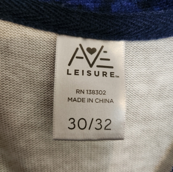 AVE Leisure Plus Size  Blue and Gray Hello Weekend Cozy Loungewear Top 30/32 - Picture 2 of 4